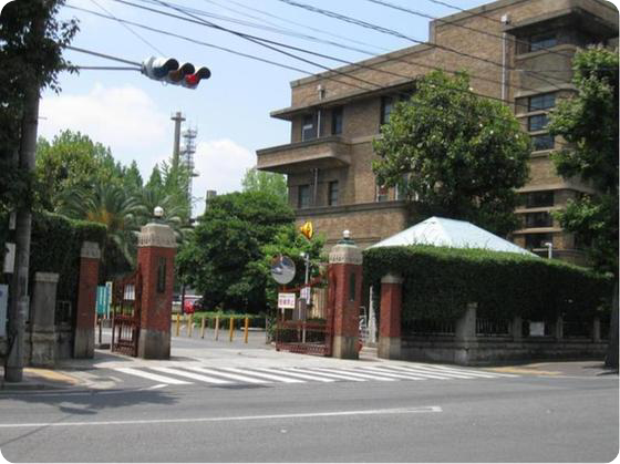 岡山大学