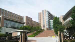 東北医科薬科大学